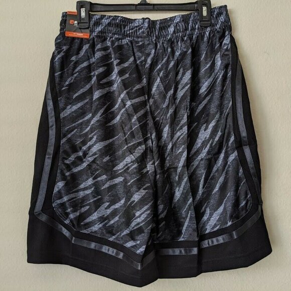 New Mens Basketball Shorts by And1.**Elastic Waist Size M. - Picture 6 of 7